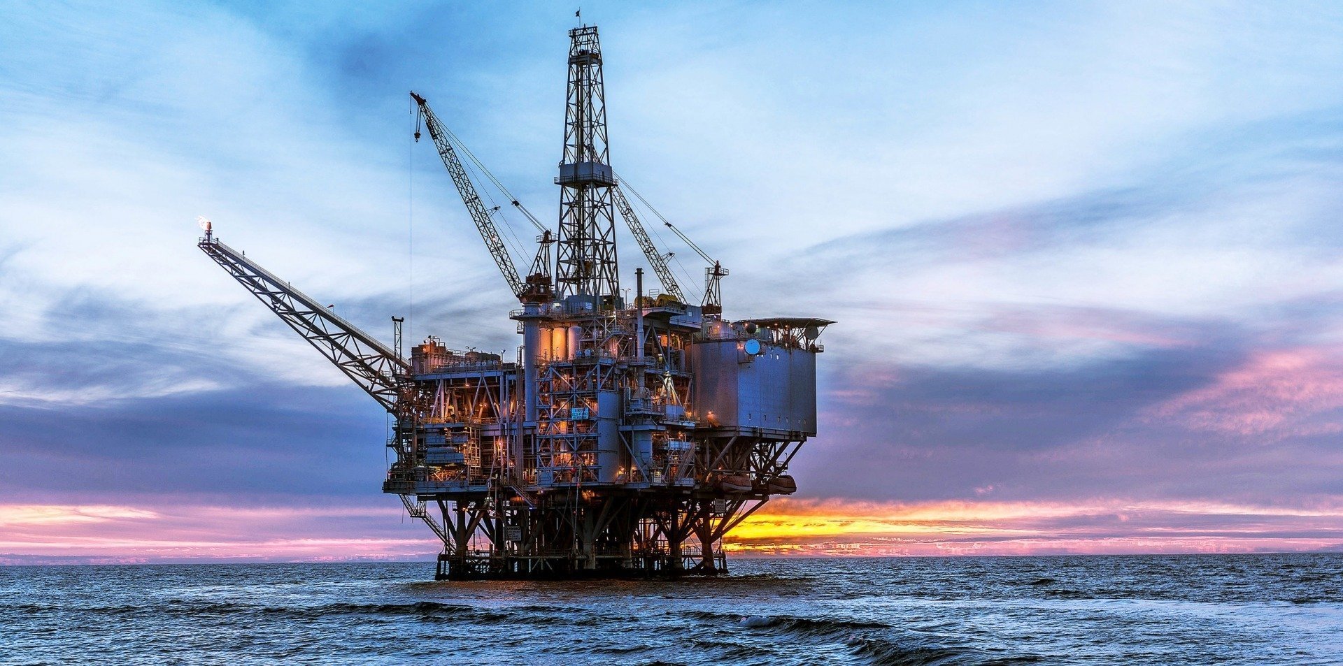 Exxon analizează diverse alternative pentru achiziționarea activelor internaționale ale Lukoil, inclusiv din Kazahstan și Irak