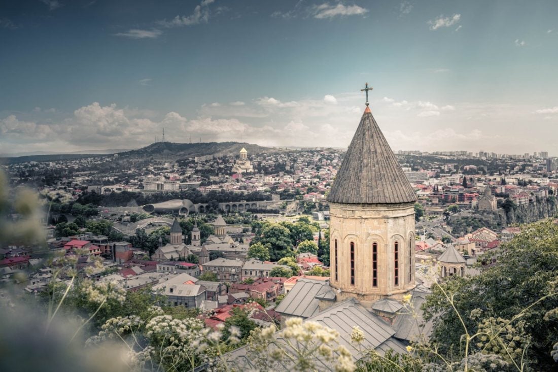 Georgia, la doar câteva minute de instaurarea unui regim totalitar / Opoziția politică, pe cale de a fi restricționată, conform unei analize de la o agenție internațională