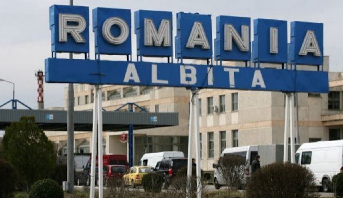 Surse: Elemente de echipamente militare descoperite într-un camion din Moldova ce încerca să intre în România prin Vama Albița; armele ar fi fost destinate Israelului