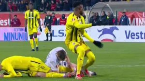 Decizie în legătură cu incidentul disputat din meciul Botoșani – Dinamo! Erată gravă de la arbitru