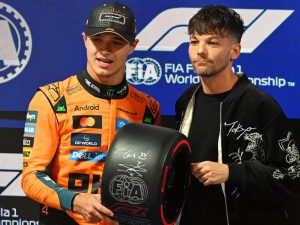 Norris câștigă pole position la GP-ul ploios de la Vegas