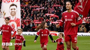 Diogo Jota: Copiii atacantului portughez aduc omagiu înainte de Liverpool vs Wolves