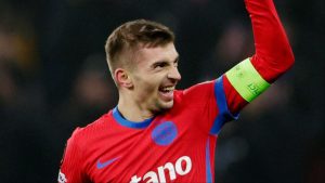 Propuneri pentru Florin Tănase! FCSB riscă să-și piardă atacantul de top