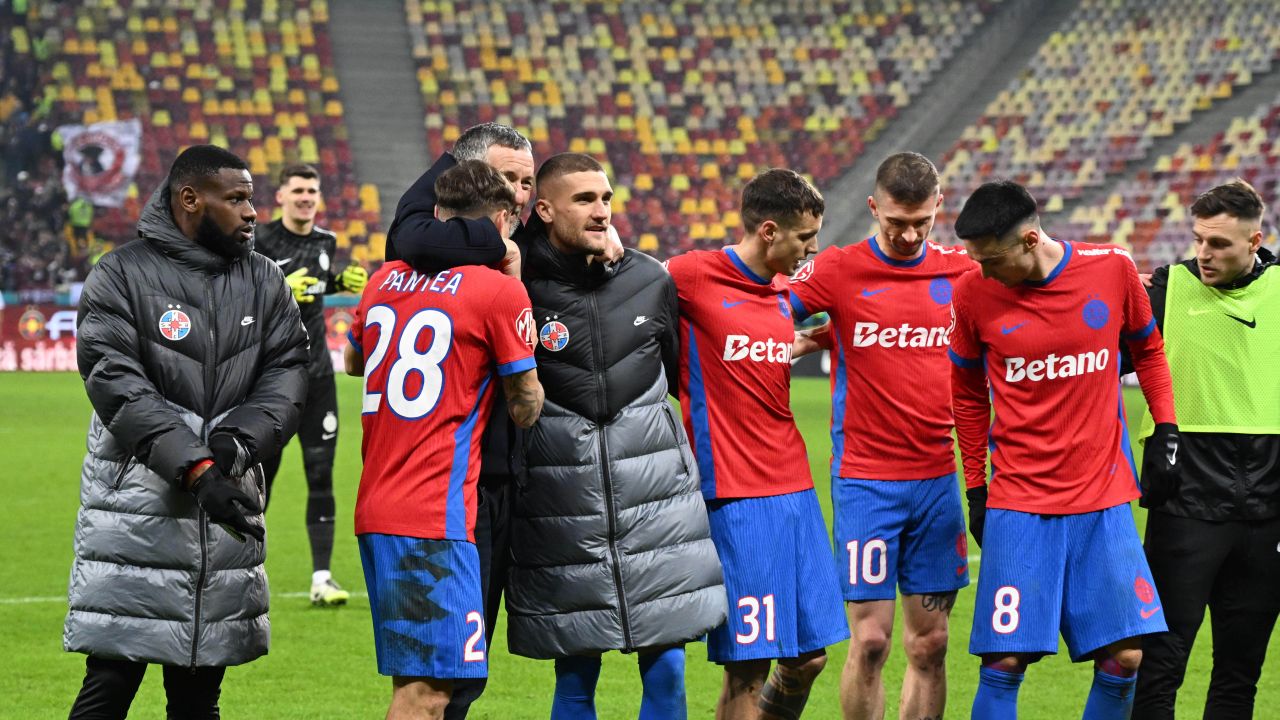 1767162241_fcsb-rapid-bucuresti-superliga-superbet-21122025.jpg