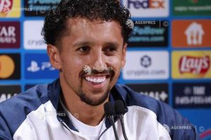 Iată o versiune reformulată a titlului: “Fotbal: Marquinhos este gata de meciul decisiv al Cupei Intercontinentale, declară antrenorul echipei, Luis Enrique, de la clubul Paris Saint-Germain.”