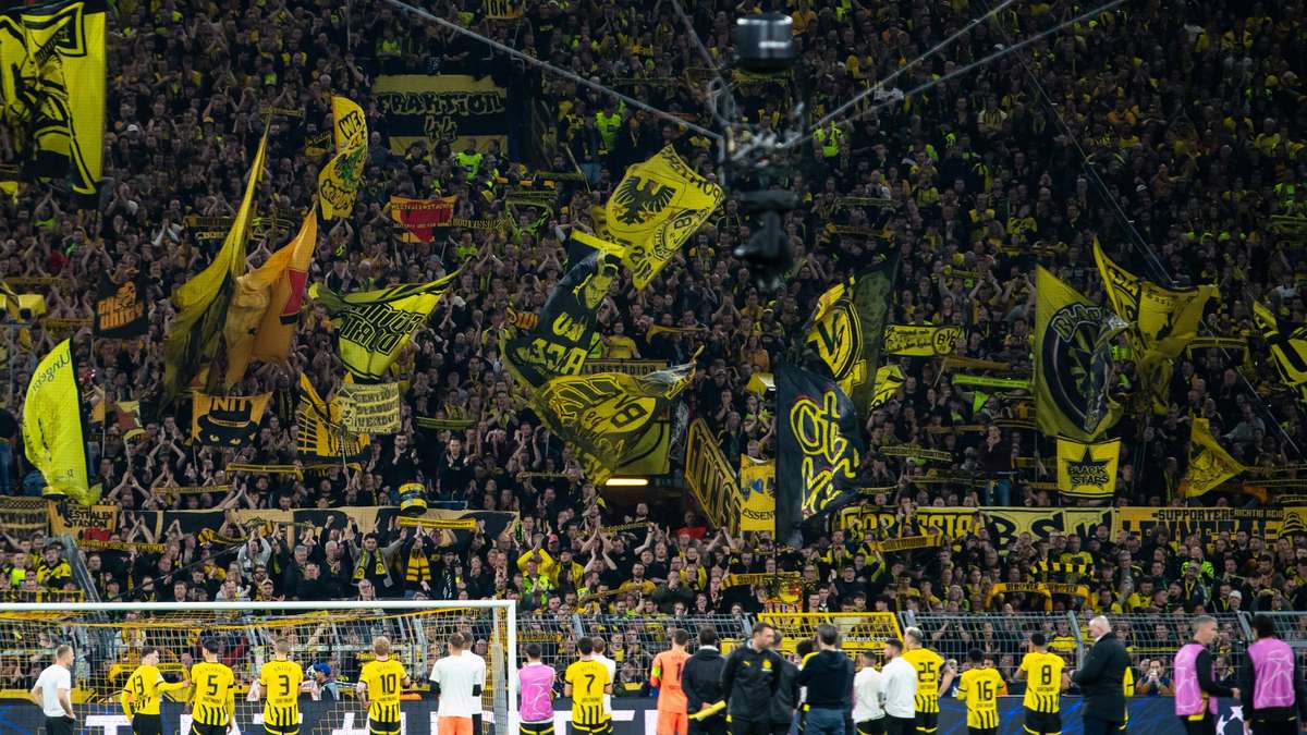 40860293-die-bvb-fans-wuerdigten-die-mannschaft-nach-dem-aus-in-der-champions-league-gegen-barcelona.jpeg
