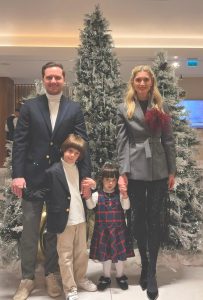 <p><strong>Primarul Stelian Bujduveanu: “Crăciunul este despre familie, liniște și recunoștință” – Mesaj de sărbători pe Facebook</strong></p>