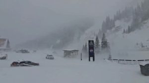 Alertă de vreme extremă: Diana Buzoianu a convocat comitetul de urgență al ministerului / Pericol pe traseele montane / Rezumatul discuțiilor din ședință”