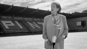 Tragedie în fotbal! Pioniera care a marcat o eră a plecat dintre noi