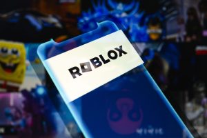 Roblox se întoarce în Rusia, după ce acceptă cerințele Roskomnadzor