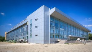 Președintele Federației Române de Culturism și Fitness critică Sala Polivalentă din București: „Este o rușine!”. Clujul, prezentat ca model.