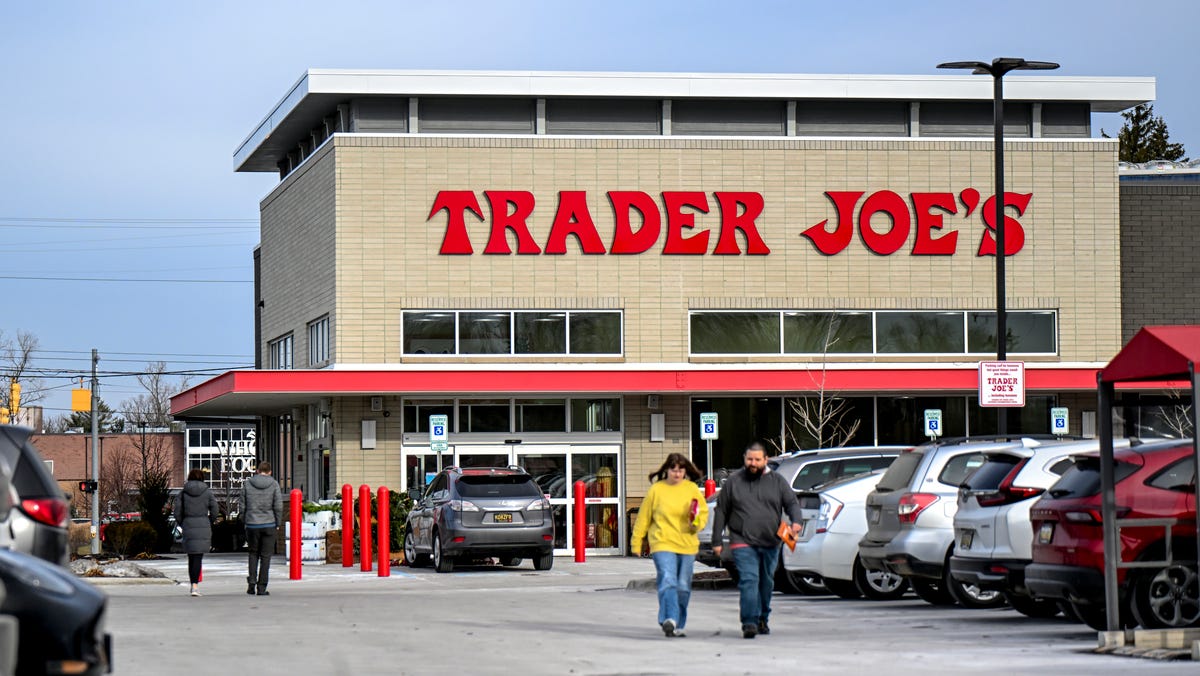 87896289007-251220-trader-joes-001-a.JPG