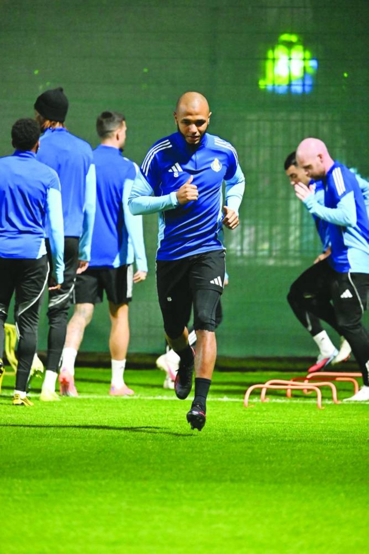 [ad_1] al gharafa se pregătește pentru un meci dificil în liga campionilor afc, unde va întâlni al wahda, o echipă din emiratele arabe unite