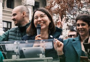 Ana Ciceală, candidat SENS: „Vă mulțumesc! Ne-am concentrat pe discutarea unor teme evitate de ani de zile, în ciuda estimărilor din sondaje care o plasează pe locul 5 cu 6%”