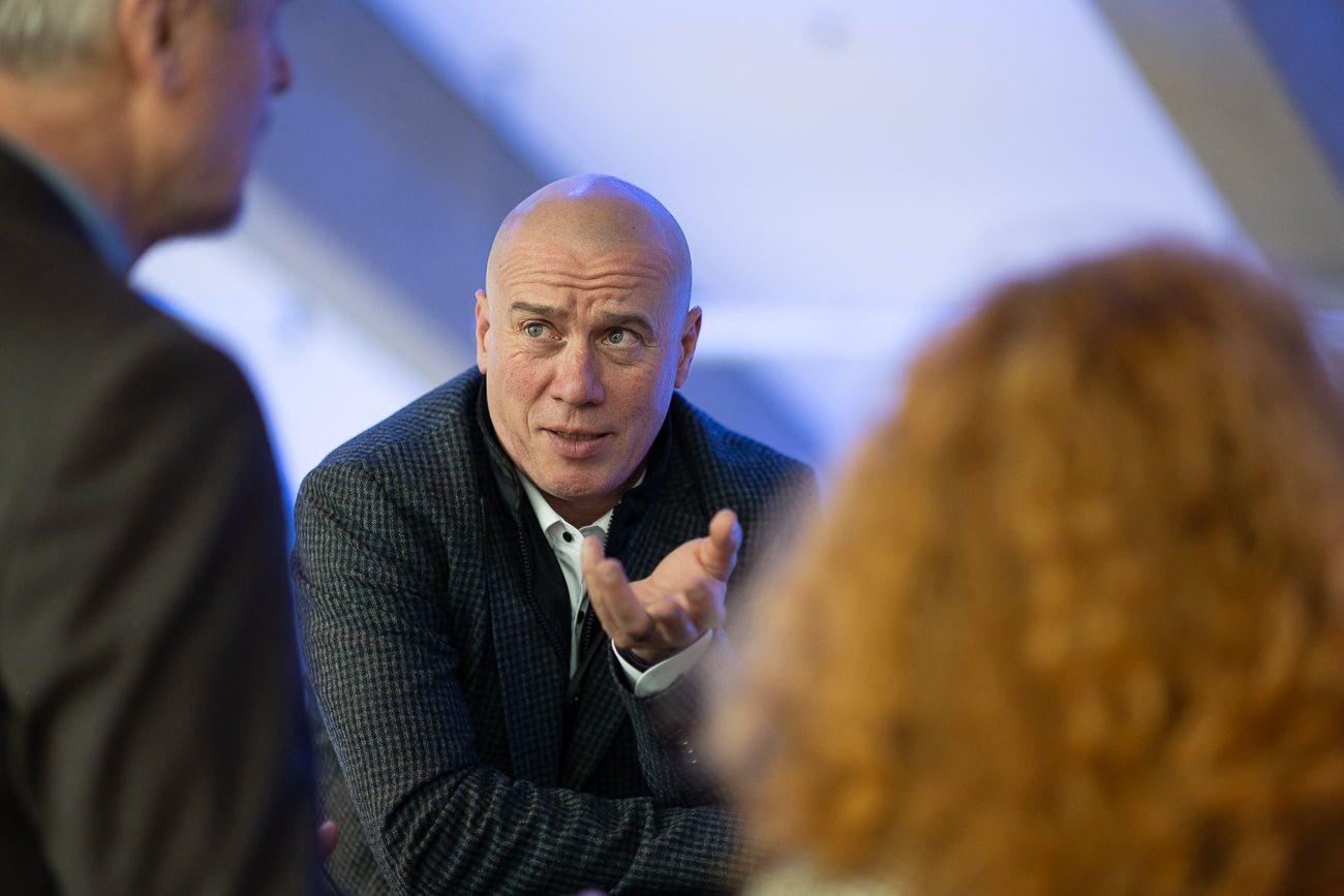 Ministrul Culturii susține că modificările la Legea dreptului de autor pot aduce avantaje artiștilor și creatorilor Ministrul Culturii, Andras Demeter, a ieșit recent public cu declarații menite să temperzeze controversele legate de propunerile de modificare a Legii nr
