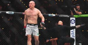 Bogdan Guskov se confruntă cu presiunea în lupta UFC 323 cu Jan Blachowicz