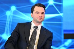 Burduja afirmă: Calitatea conducerii publice din România scade exponenţial