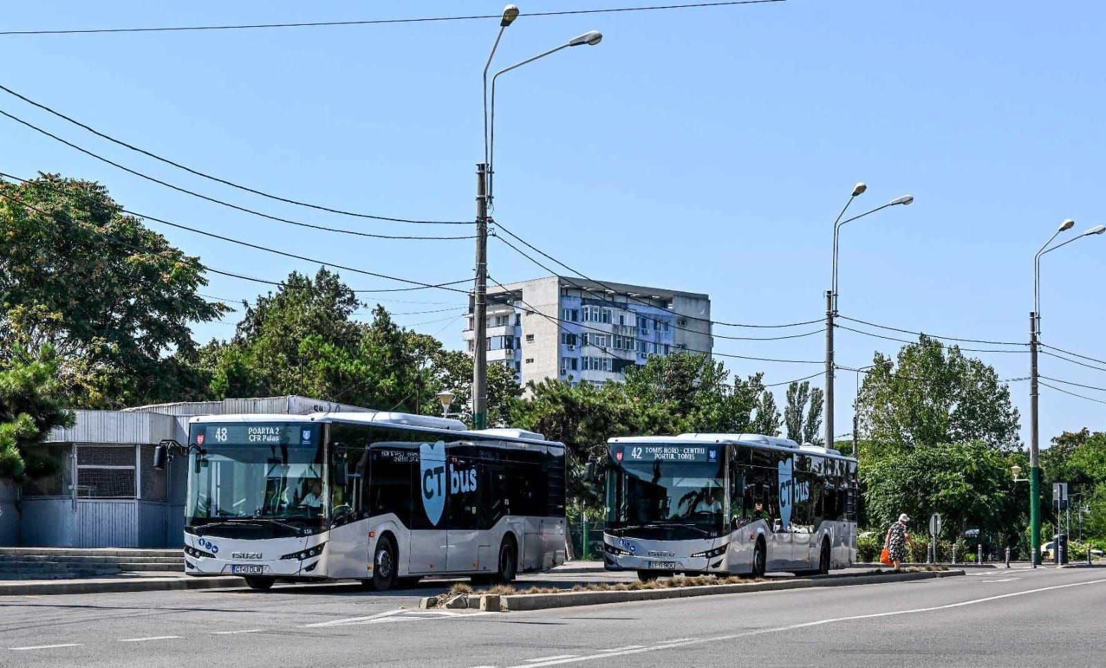 [ad_1] Autobuzele companiei municipale de transport public din Constanța, CT Bus, vor începe să circule din nou pe trasee începând de vineri dimineață, după trei zile de proteste ale angajaților care au întrerupt activitatea
