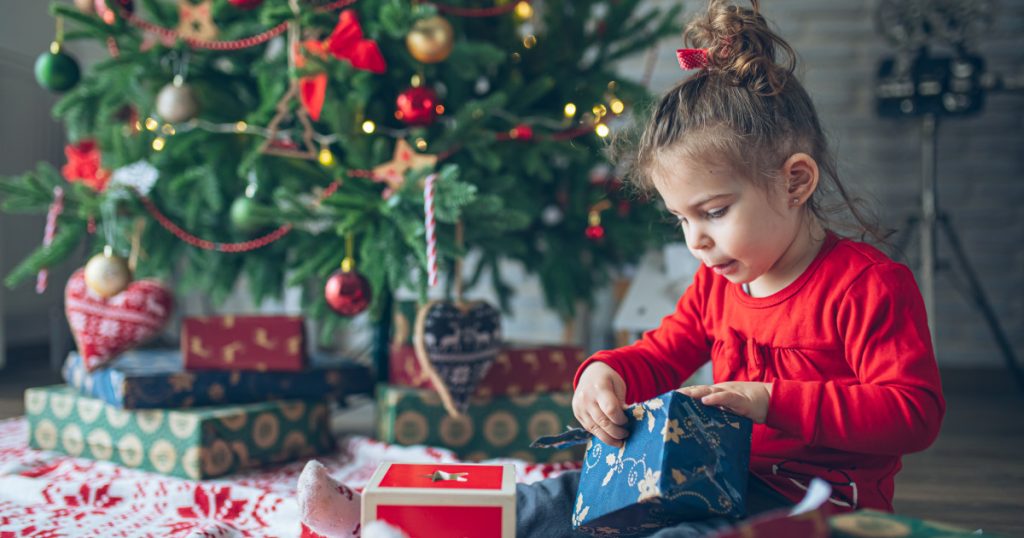 Când vine Moș Nicolae: În ce seară se pregătesc ghetele. Care este semnificația nuielușei în tradiția românească