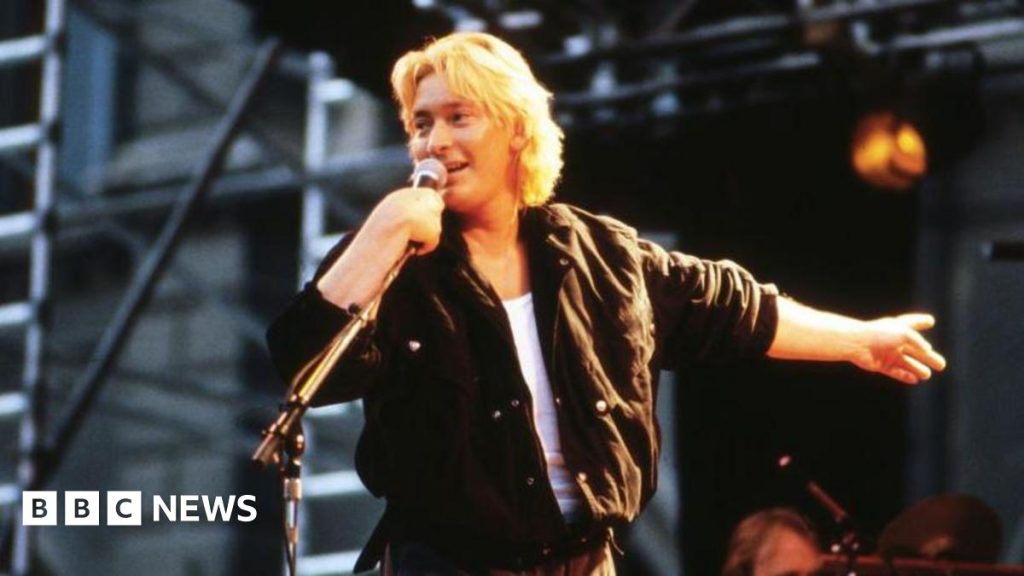 Chris Rea: Driving Home for Christmas singer dies aged 74