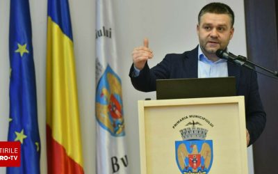 Ciucu taie din banii tuturor instituțiilor pentru a salva Bucureștiul de faliment. ”Poate să fie și Dumnezeul managementului”