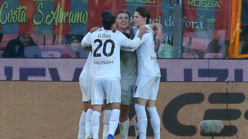 Cremonese-Napoli 0-2, doppietta di Hojlund