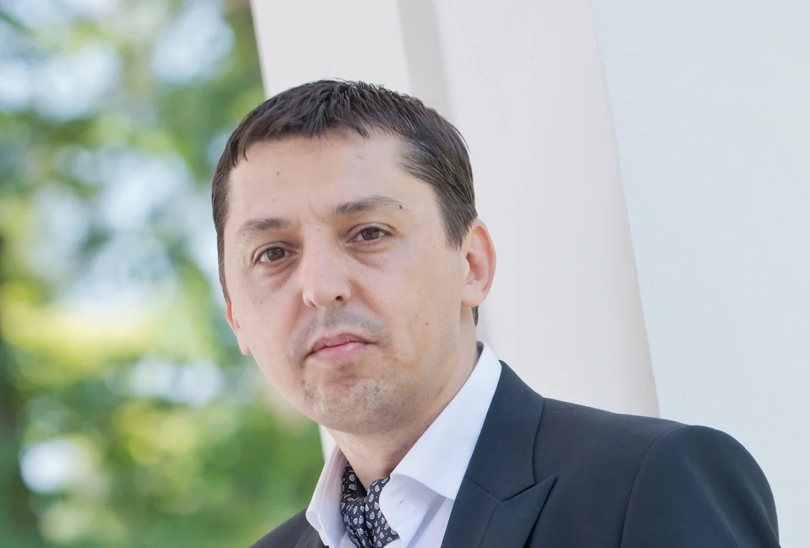 Daniel David si-a dat demisia din pozitia de lider al