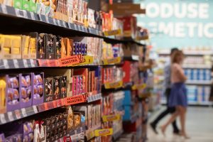 Calendarul campaniilor de Crăciun ale principalelor supermarketuri în 2025