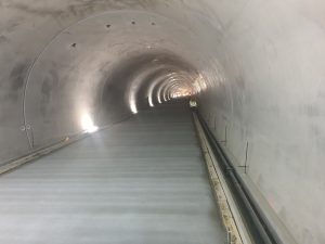 Finalizată turnarea betonului în tunelul de pe Autostrada Sibiu-Pitești.