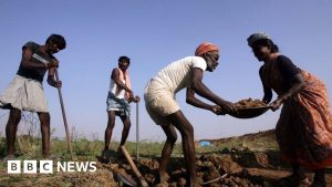 G RAM G amenință programul de garantare a locurilor de muncă în India?