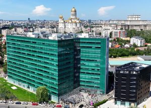 Tribunalul Ilfov plătește chirie cu 50% mai mare decât valoarea de piață pentru noul sediu, iar contractul este secret, în timp ce directoarea economică a instanței este nepoata șefei Înaltei Curți