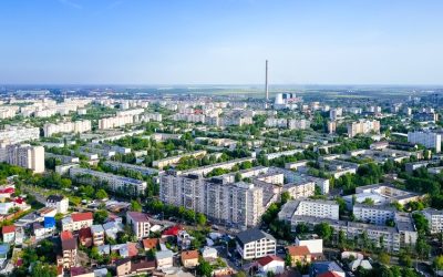 Guvernul a anulat momentan creșterea impozitului local pe apartamentele cumpărate pe firmă – OUG 78/2025