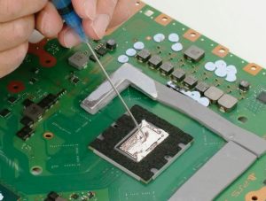 Huawei pregătește o mutare îndrăzneață în războiul tehnologic cu Occidentul.