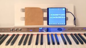 Honor Magic V5: titanul multimodal pentru productivitate și gaming, transformat în desktop