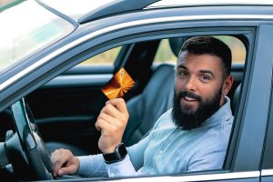 Metode eficiente pentru companii de a gestiona și optimiza flotele auto cu un singur card de combustibil