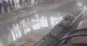 Imagini de la piscina hotelului din Sibiu, după prăbușirea tavanului.