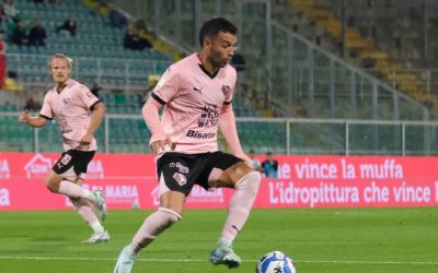 Avellino, lesione al soleo destro per Insigne: contro il Venezia non ci sarà