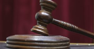 Specialist în drept privind suspendarea CCR: „Lipsa de prezență în deliberări echivalează cu demisia. Cei patru nu pot vota.”