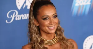 Prezentatoarea Kate Scott va fi în fruntea transmisiunii meciului de box dintre Anthony Joshua și Jake Paul de la Miami.