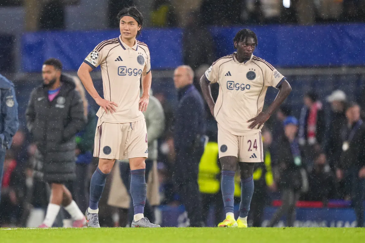 Kieft en Janssen laken opstelling Ajax in Baku: 'Ik vind het waanzin'