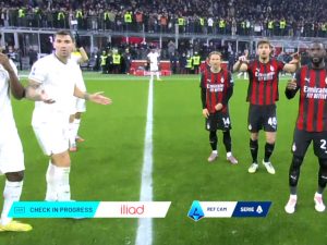 Titlul reformulat ar putea fi: “Furtună uriașă în Italia! Decizia luată în ultimul moment a stârnit un val de nemulțumiri: “Am fost martor la o escrocherie de proporții!”