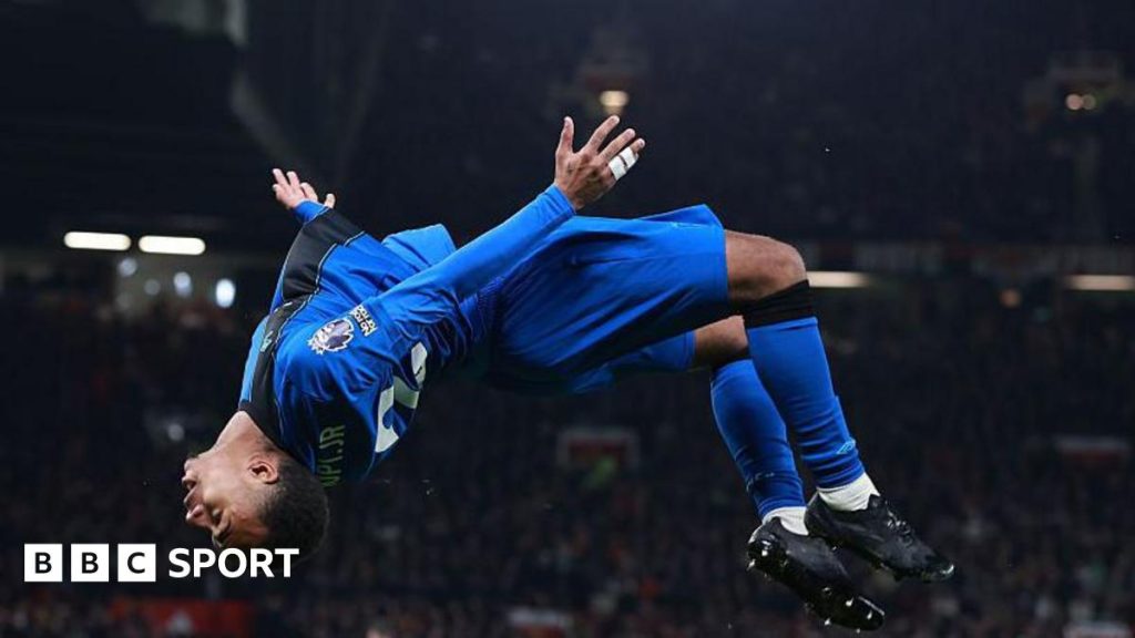 Manchester United 4-4 Bournemouth: Hosts lose lead three times in Premier League classic