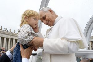 Mesajul Papei pentru o fetiță bucureșteană de Crăciun