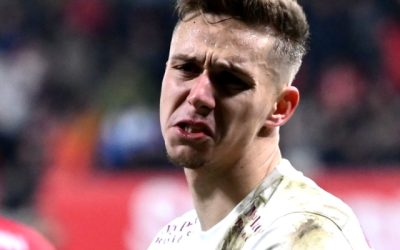 Au aflat că Louis Munteanu a îmbrăcat tricoul FCSB-ului și au făcut anunțul despre transferul atacantului