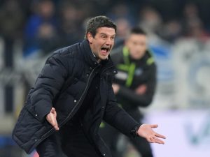 Chivu răspunde lui Conte după ce revine pe primul loc în runda a doua