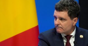 Nicuşor Dan a oferit o singură decoraţie cu ocazia Zilei Naţionale