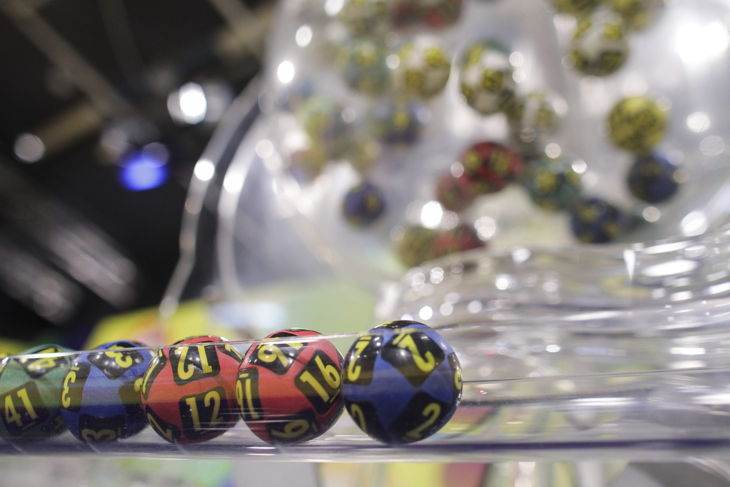 LOTO 6 din 49: Extragerile de duminică, report record la Joker!