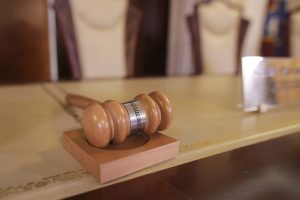 Reacții din partea liberalilor Raluca Turcan și Alexandru Muraru după amânarea ședinței despre pensiile magistraților din cauza lipsei de cvorum: „O posibilă strategie de amânare eternă, prin blocaj instituțional”