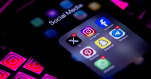 SUA cer istoricul conturilor de social media pentru intrarea în țară.