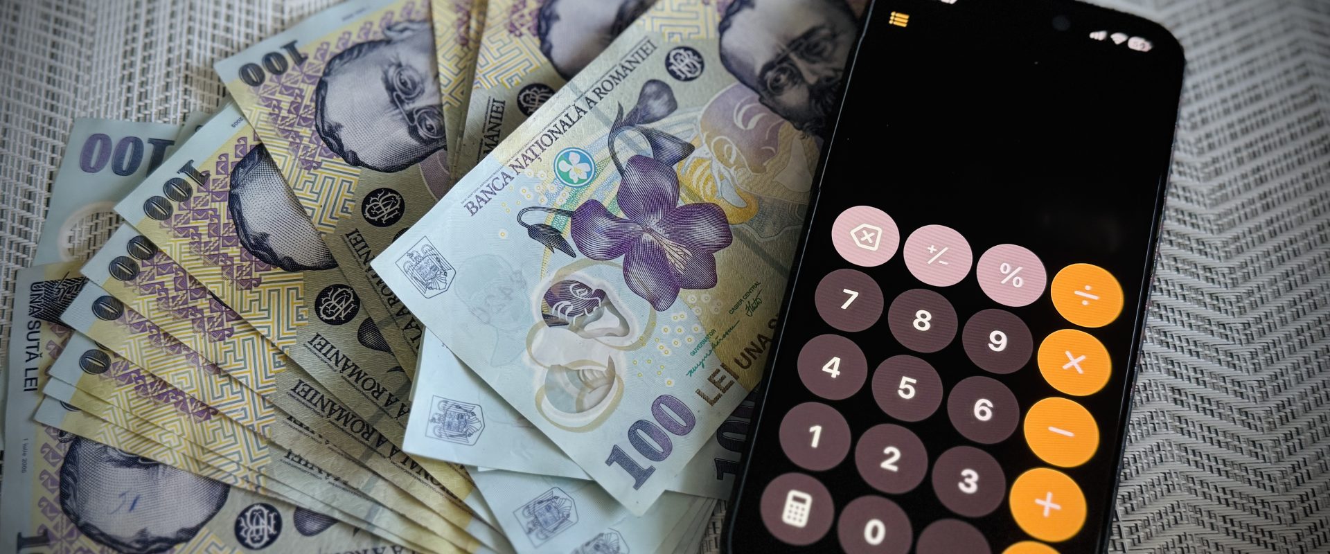 Salariul minim brut va crește la 4.325 de lei, de la 1 iulie 2026. Ce cost vor suporta angajatorii și cu cât vor rămâne angajații „în mână” (proiect)